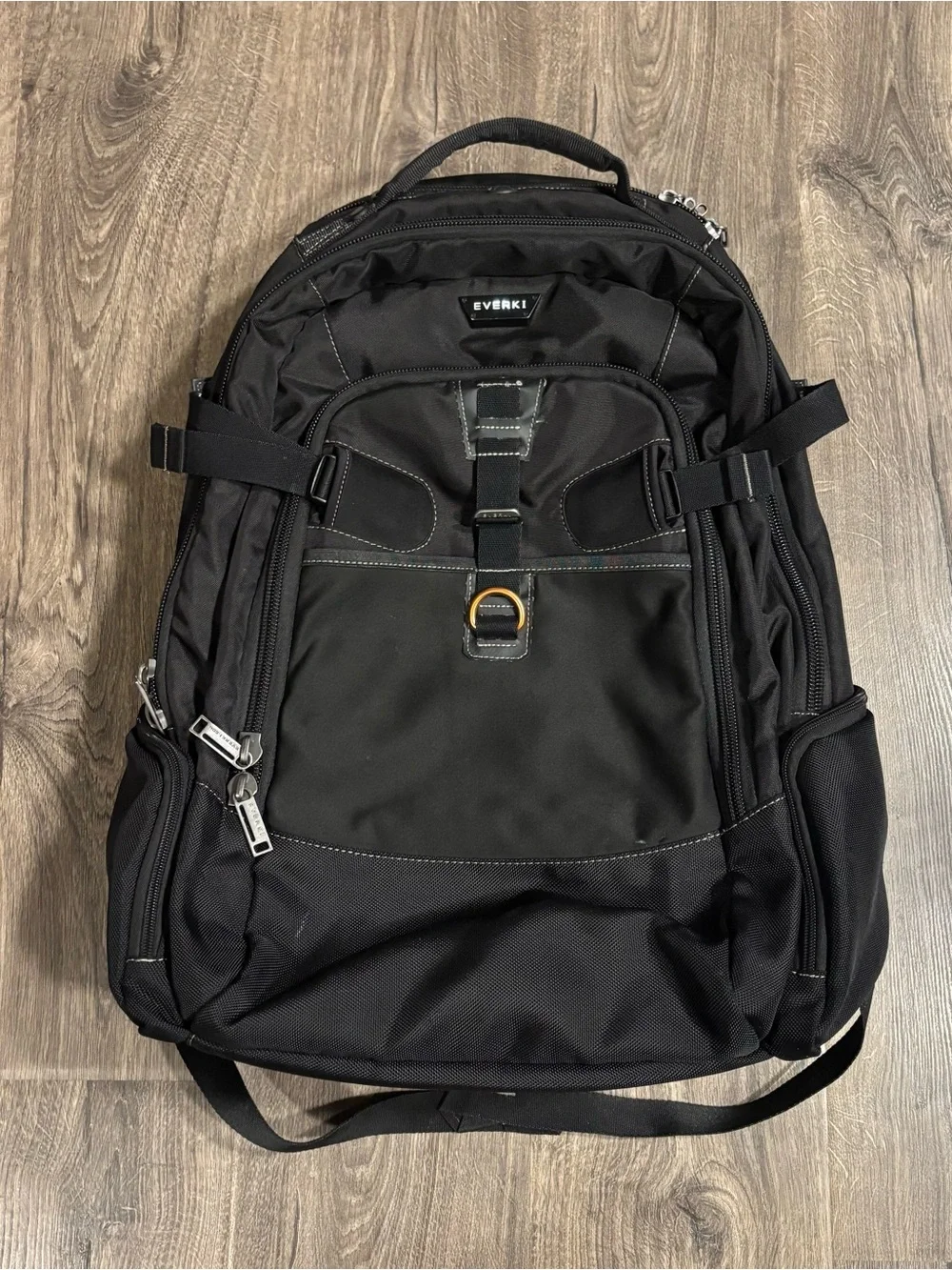 Everki Black Nylon Titan Checkpoint Friendly EXP 120 Business Backpack EKP121